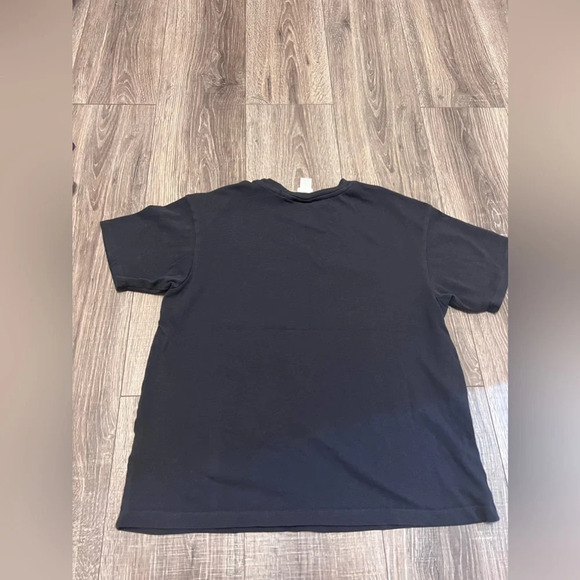 H&M WB Womens  FRIENDS Black Rare Crew Neck T Shirt Top XS Matthew Perry - Picture 5 of 6